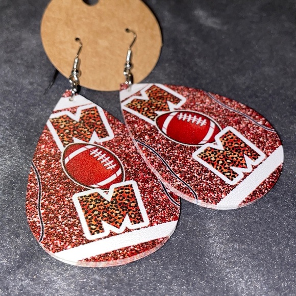 Football 🤎 🏈 🤎Mom Earrings! Vegan Leather - Picture 4 of 4